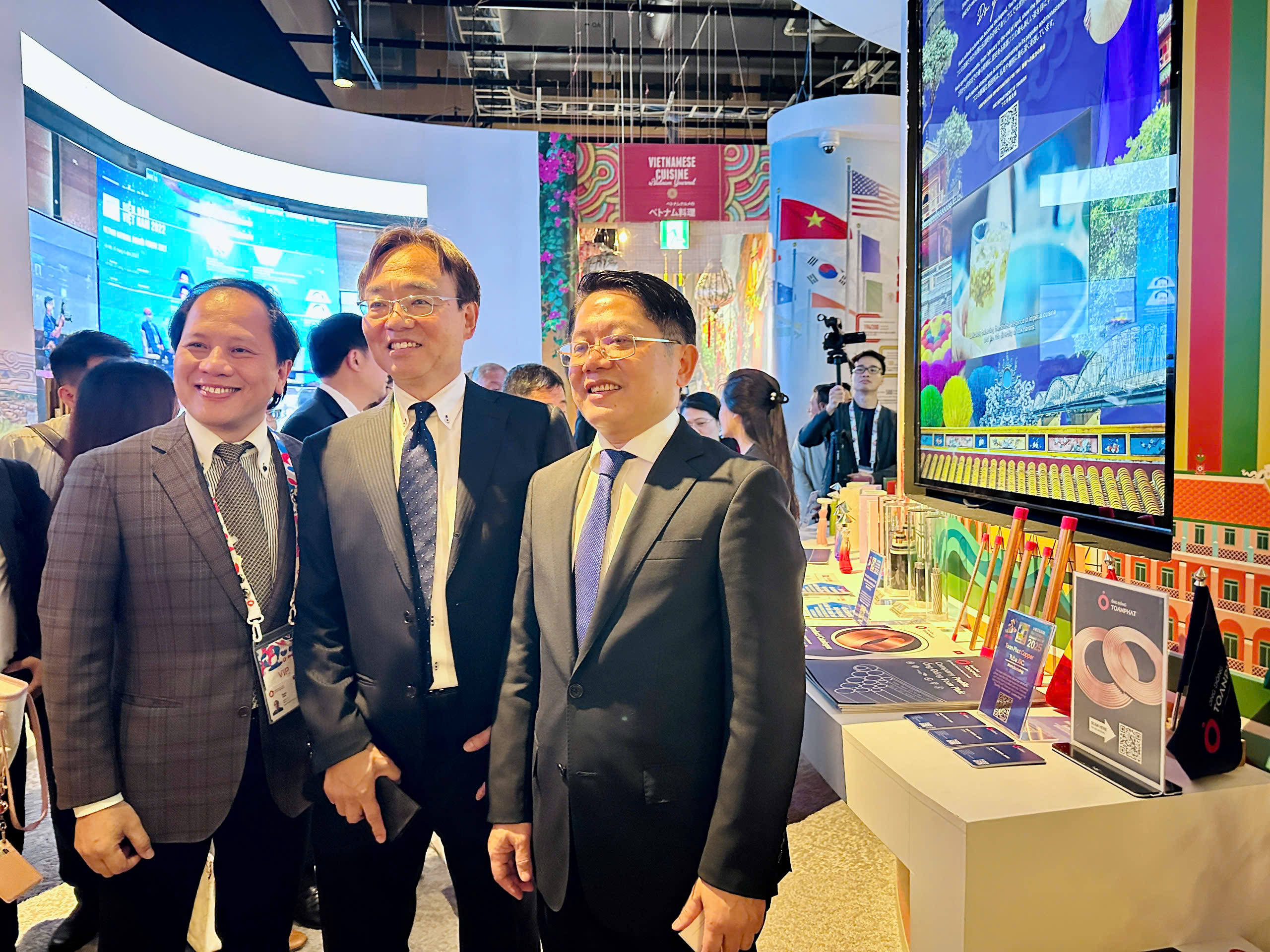 gen h z6641220565041 242229110ecd1b27b4ffc2c61ba6dcbb